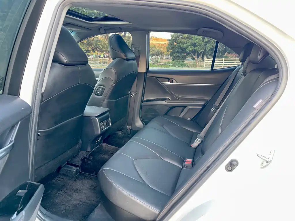 Camry 2021 Dual Engine 2.5HGVP Leading Edition купить на сайте DeffCars
