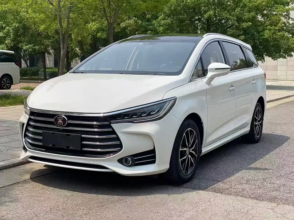 Song MAX 2017 1.5T automatic smart connection elite 7 seats купить на сайте DeffCars