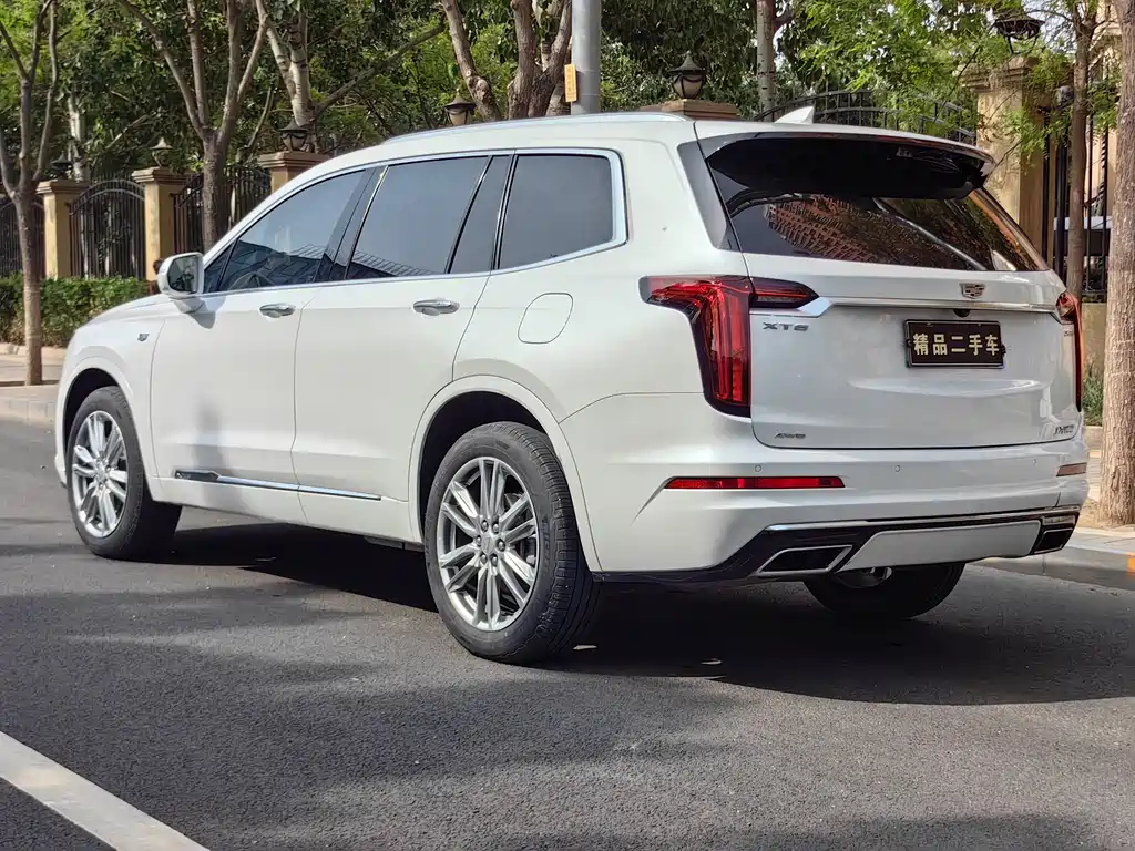Cadillac XT6 2022 2.0T seven-seat four-wheel drive luxury model купить на сайте DeffCars
