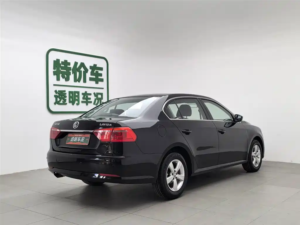 Lavida 2013 1.6L automatic fashion version купить на сайте DeffCars