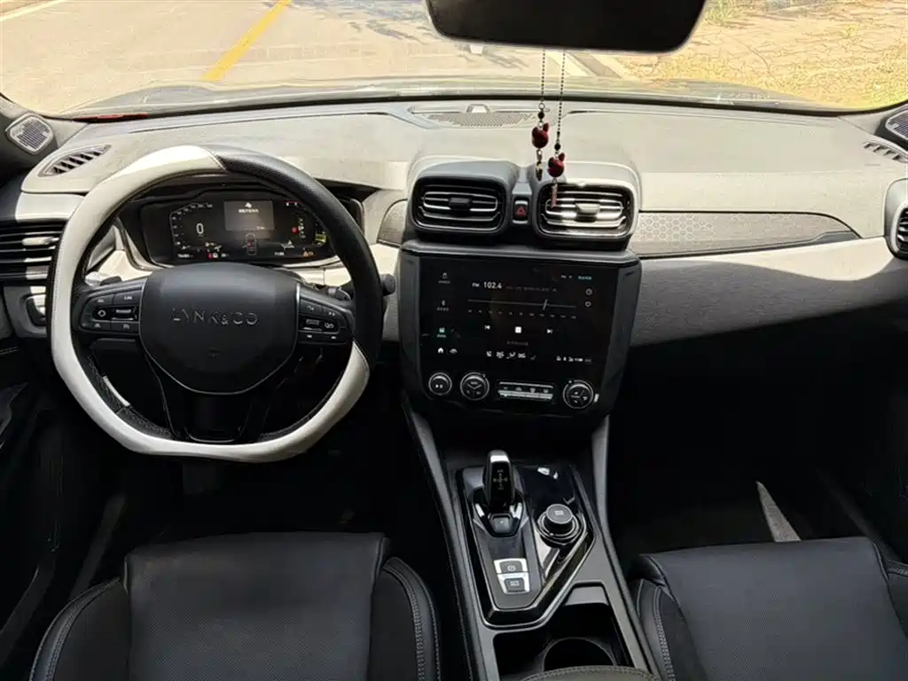 Lynk & Co 03 2021 2.0TD Automatic Champion Edition купить на сайте DeffCars