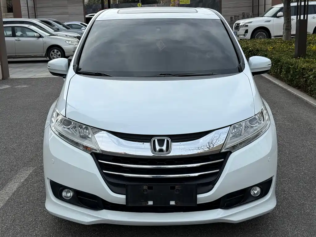 Odyssey 2015 facelift 2.4L luxury version купить на сайте DeffCars