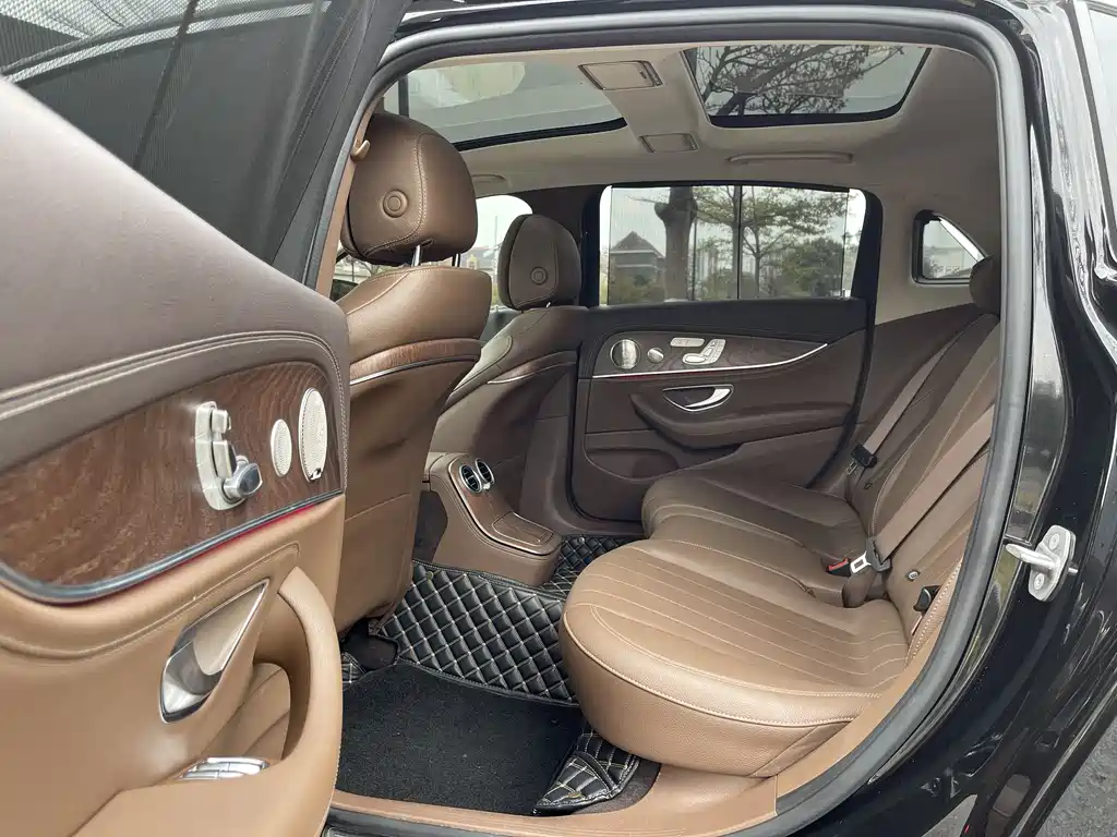 Mercedes-Benz E-Class 2023 facelift E 300 L luxury model купить на сайте DeffCars