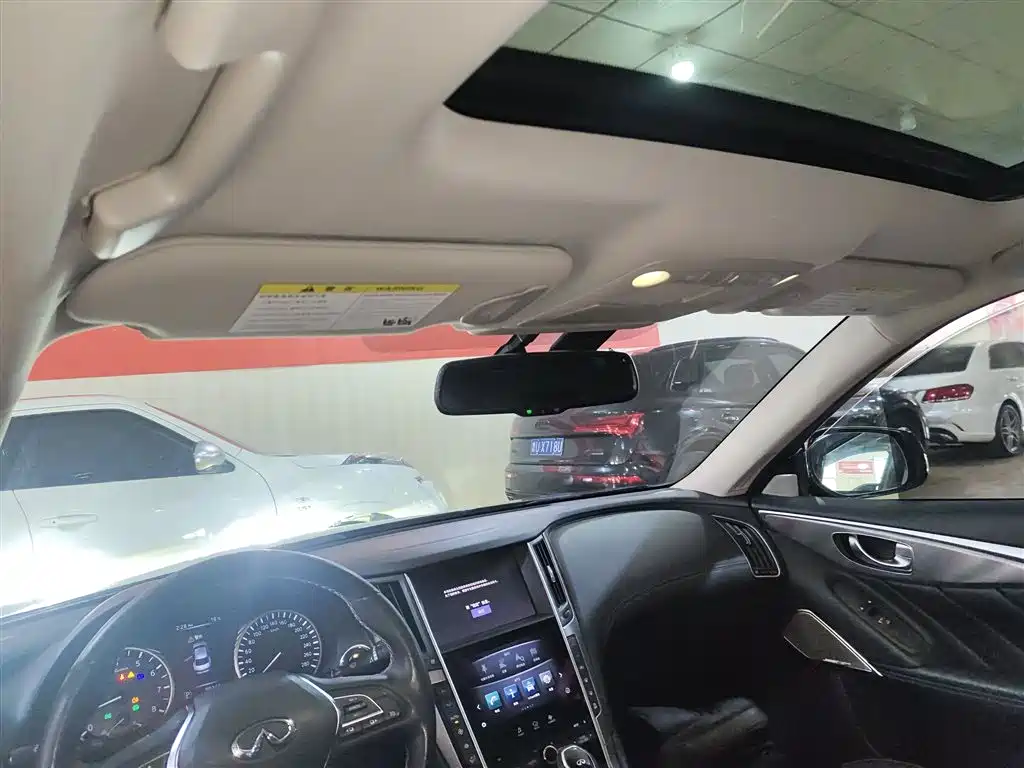 Infiniti Q50L 2018 2.0T Premium Edition National V купить на сайте DeffCars