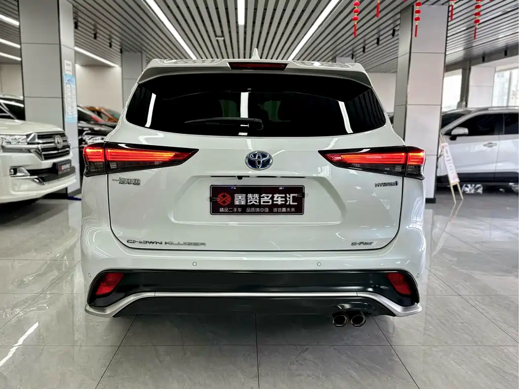 Crown Lufang 2022 2.5L HEV four-wheel drive premium version купить на сайте DeffCars