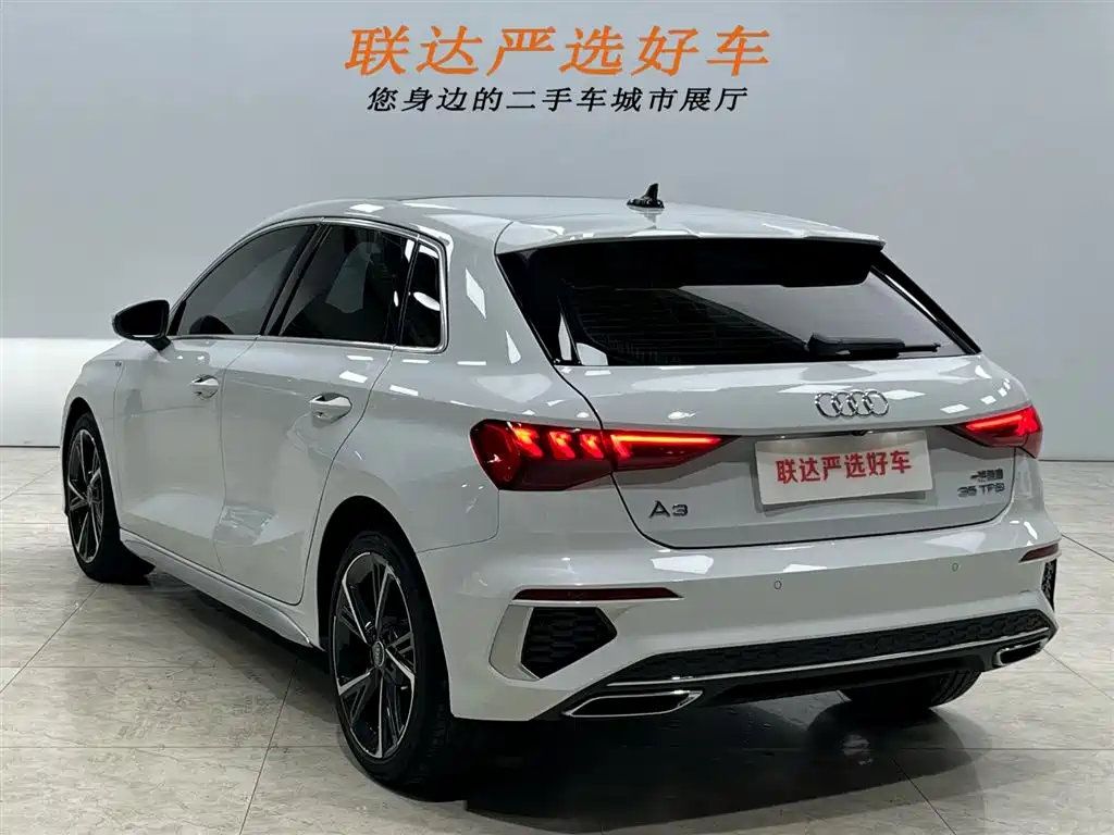 Audi A3 2023 Sportback 35 TFSI stylish and sporty купить на сайте DeffCars