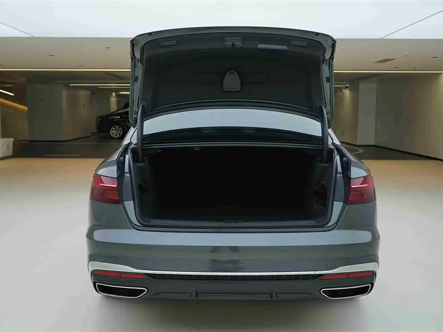 Audi A4L 2024 40 TFSI Fashionable and Dynamic купить на сайте DeffCars