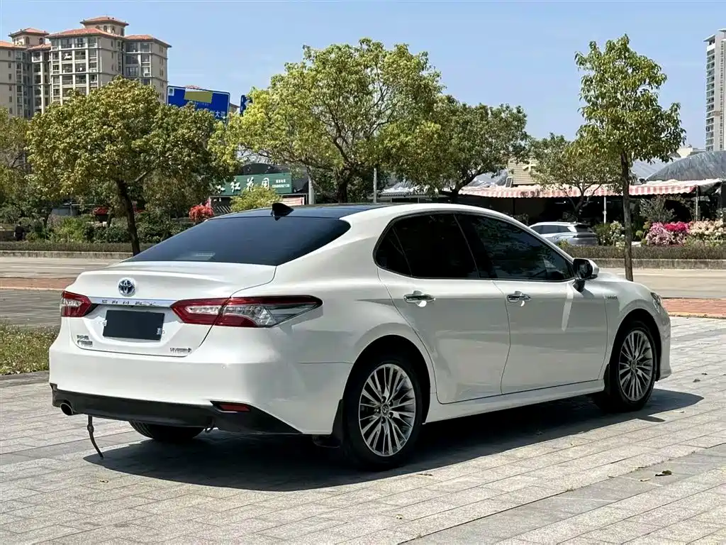 Camry 2018 Dual Engine 2.5HQ Ultimate Edition купить на сайте DeffCars