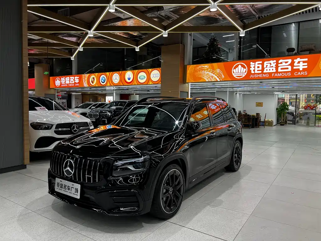 Mercedes-Benz GLB AMG 2024 AMG GLB 35 4MATIC купить на сайте DeffCars