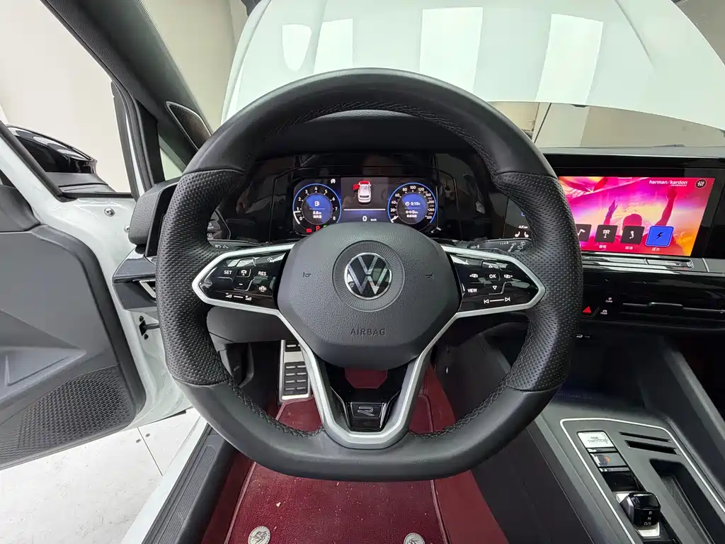 Golf 2021 280TSI DSG R-Line купить на сайте DeffCars