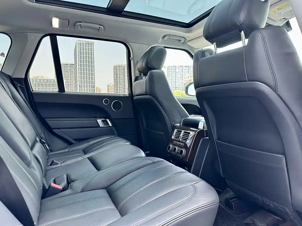 Range Rover 2018 3.0 SC V6 Vogue Edition купить на сайте DeffCars