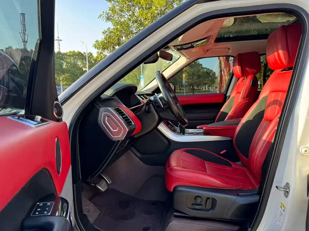 Range Rover Sport 2021 3.0 L6 Black Edition купить на сайте DeffCars