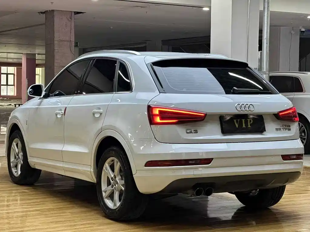 Audi Q3 2018 30th Anniversary Model 35 TFSI Fashion Model купить на сайте DeffCars