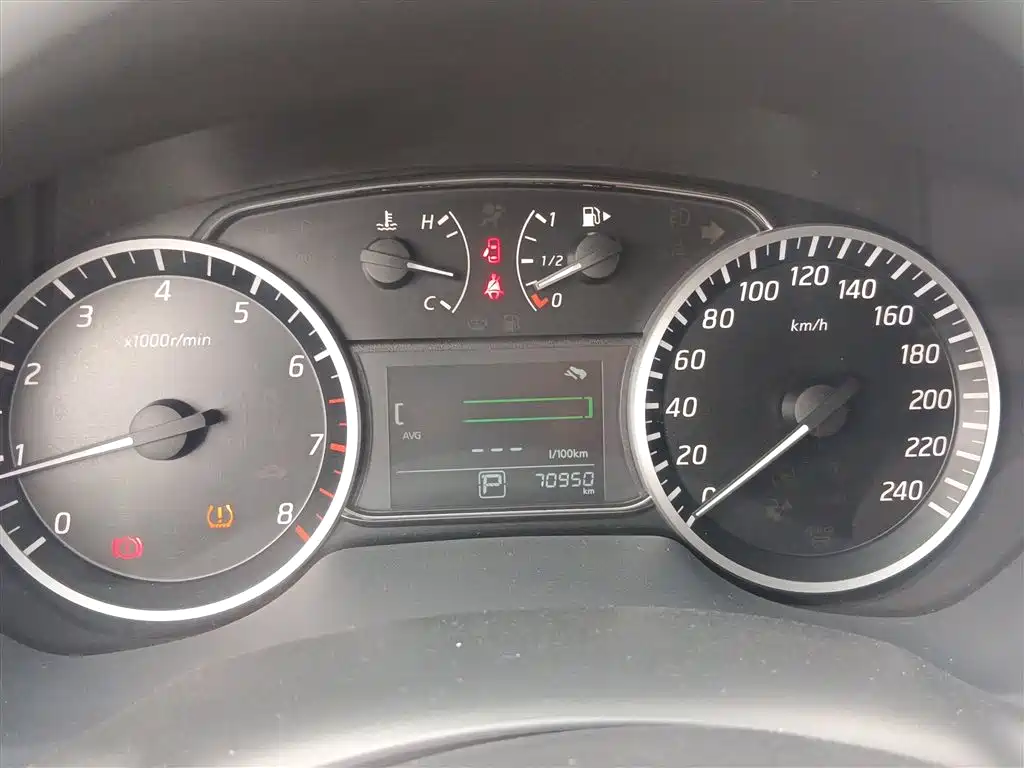 Sylphy 2021 Classic 1.6XL CVT Deluxe Edition купить на сайте DeffCars