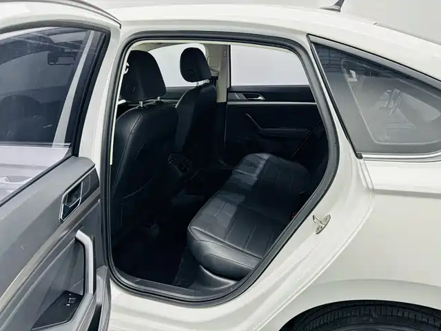 Lavida 2022 1.5L automatic comfort version купить на сайте DeffCars
