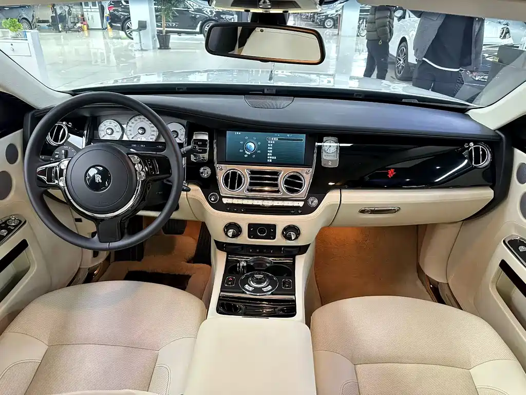 Ghost 2010 6.6T Standard Edition купить на сайте DeffCars