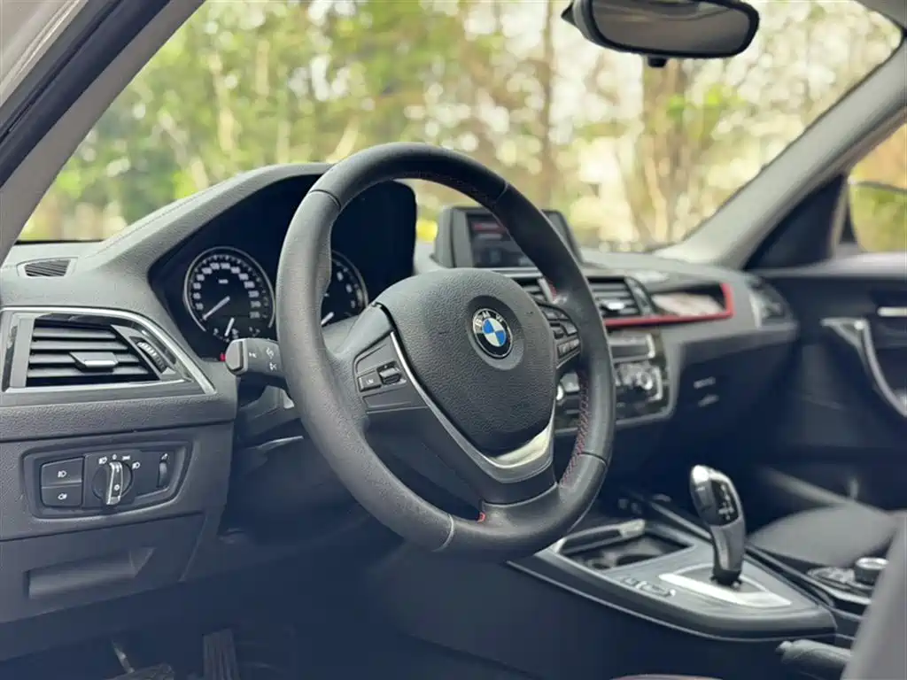 BMW 1 Series Imported 2018 118i Sports Design Package купить на сайте DeffCars