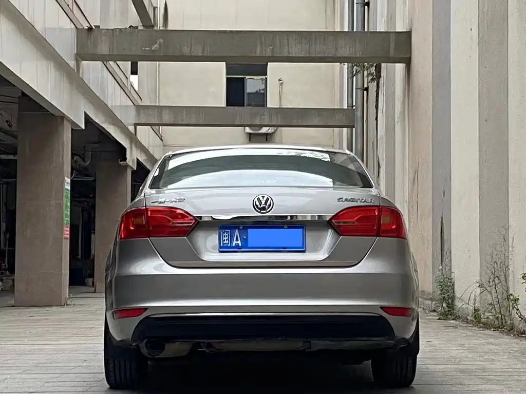SAGITAR 2014 facelift 1.4TSI automatic luxury model купить на сайте DeffCars