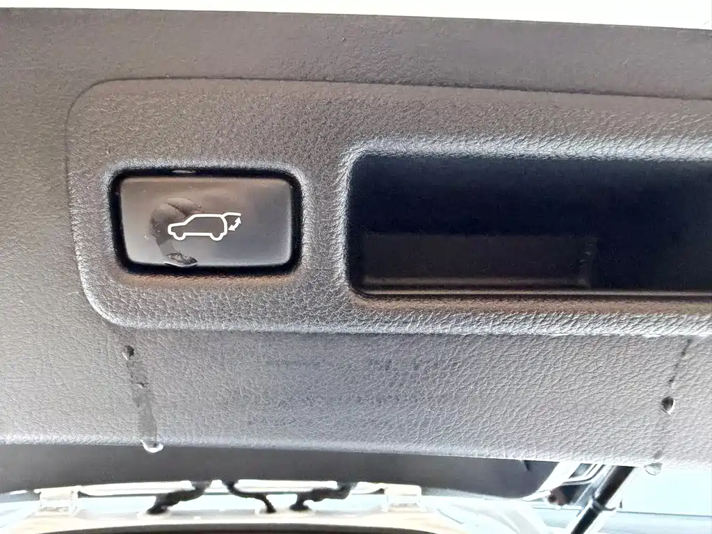 Lexus NX 2016 200 AWD Advanced Edition купить на сайте DeffCars