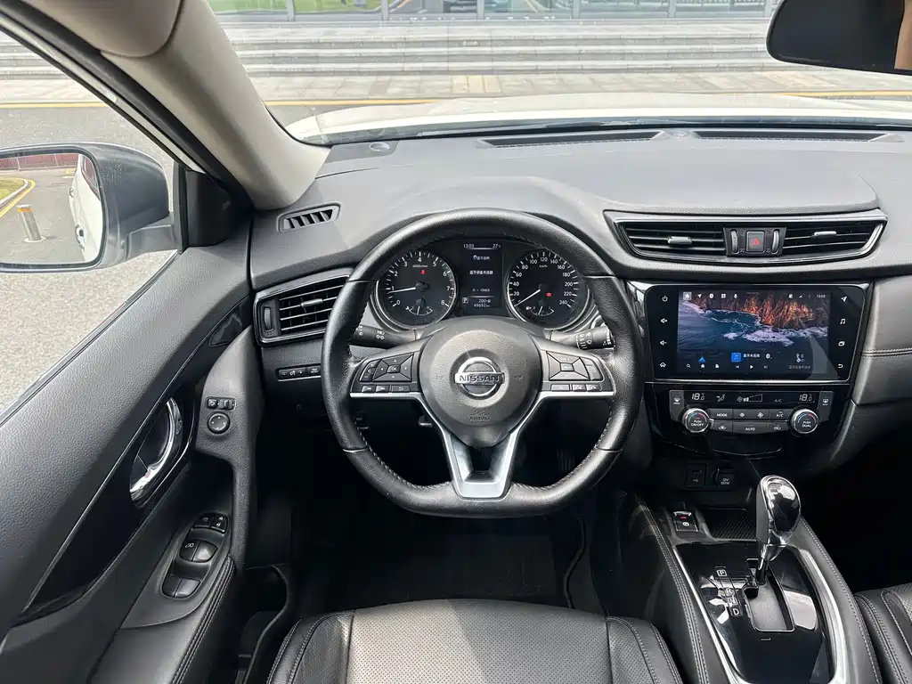 X-Trail 2020 2.0L XL Premium CVT 2WD Intelligent Premium Edition купить на сайте DeffCars