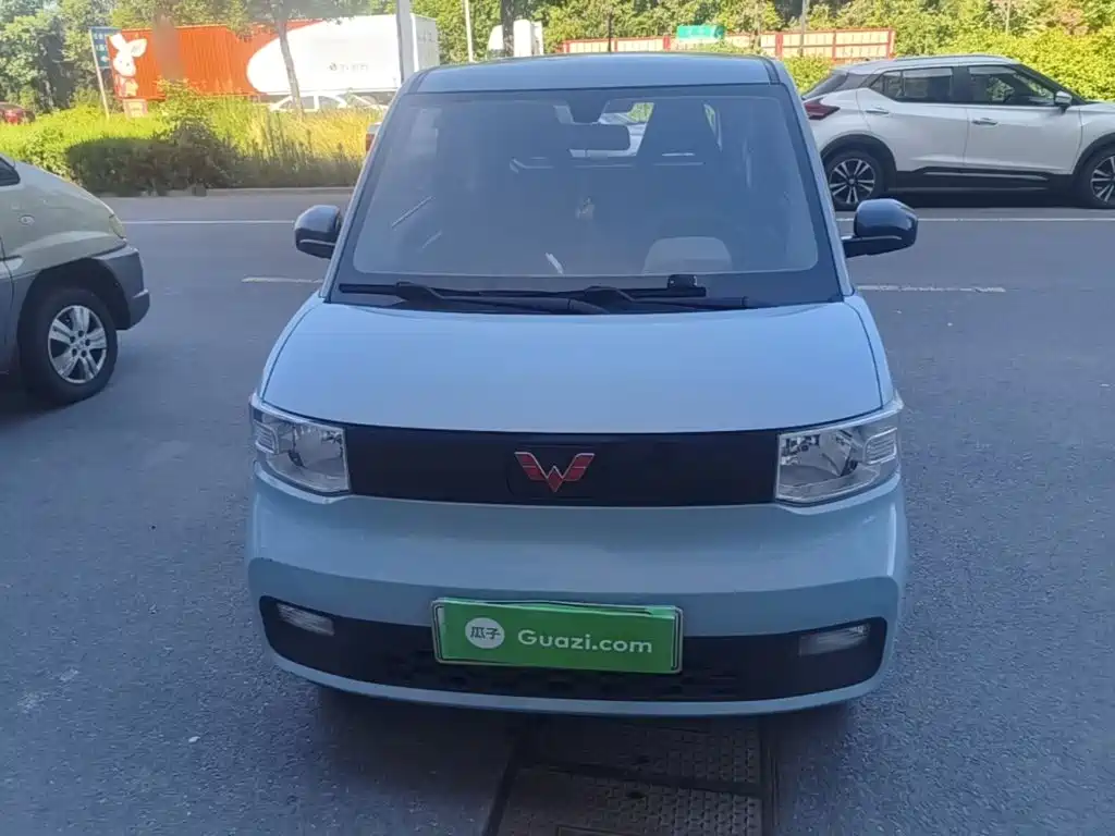 Hongguang MINIEV 2020 Free Model Lithium Iron Phosphate купить на сайте DeffCars
