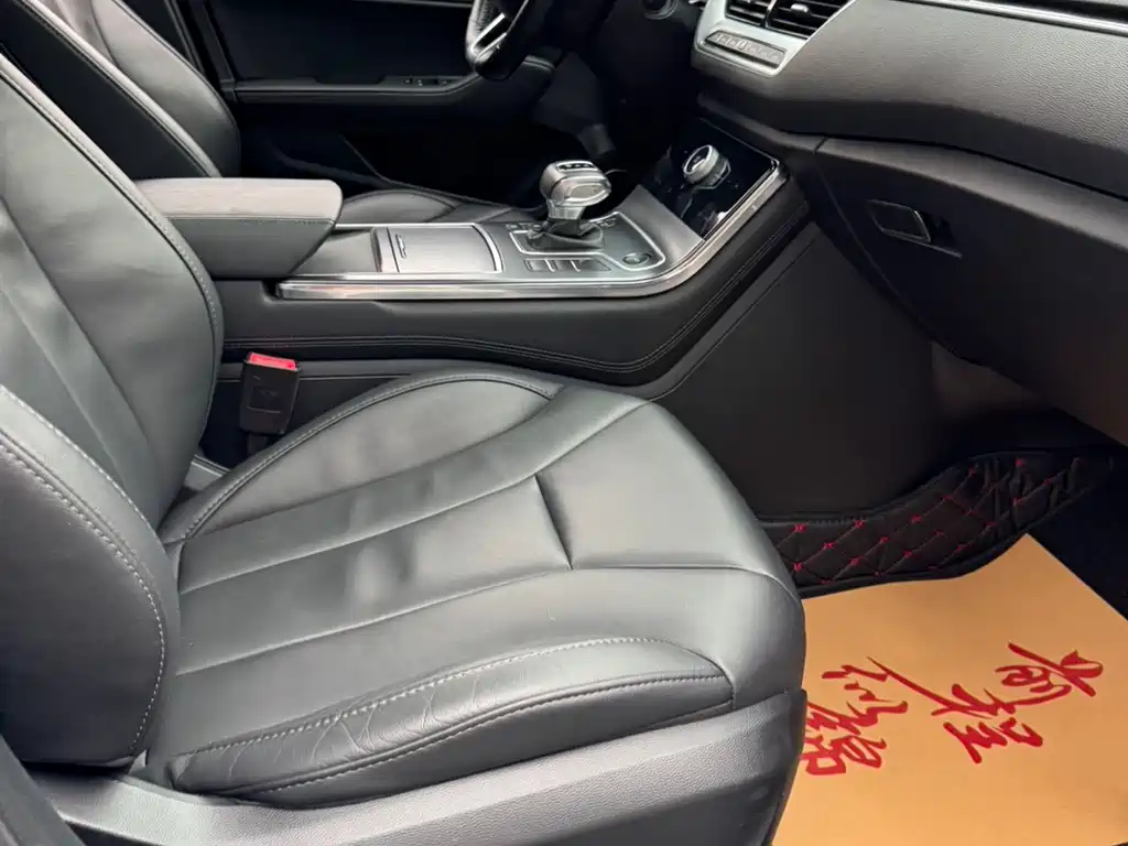 Hongqi H5 2022 classic model facelift 1.5T DCT flag rhyme version купить на сайте DeffCars