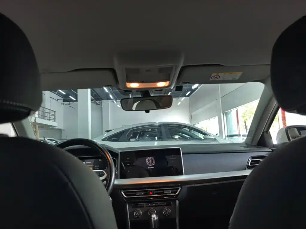 LAVIDA 2023 1.5L Automatic Deyi Edition купить на сайте DeffCars