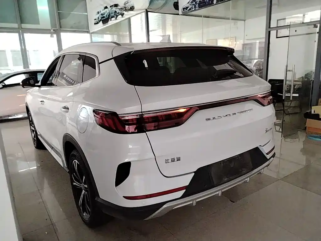 Song PLUS 2020 1.5T automatic flagship model купить на сайте DeffCars