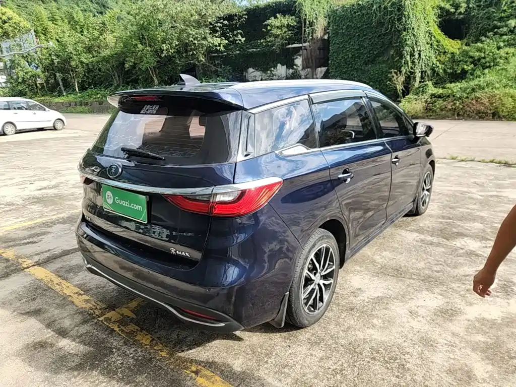 Song MAX 2017 1.5T automatic intelligent connected elite type 7 seats купить на сайте DeffCars