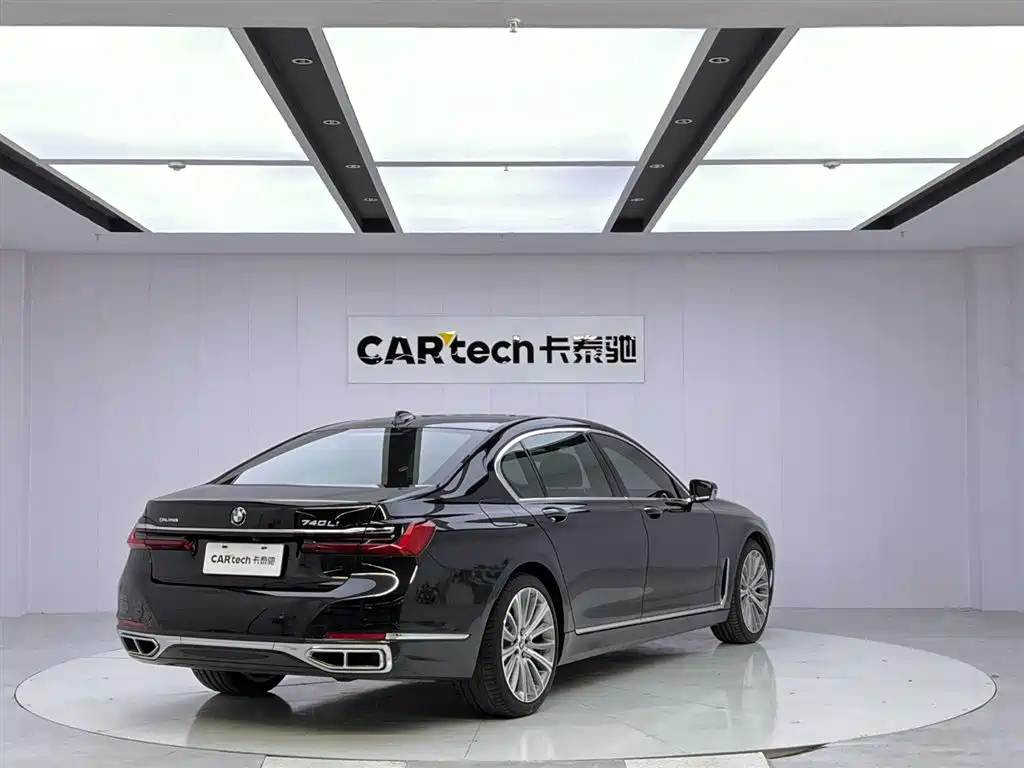 BMW 7 Series 2019 740Li Leading Luxury Package купить на сайте DeffCars