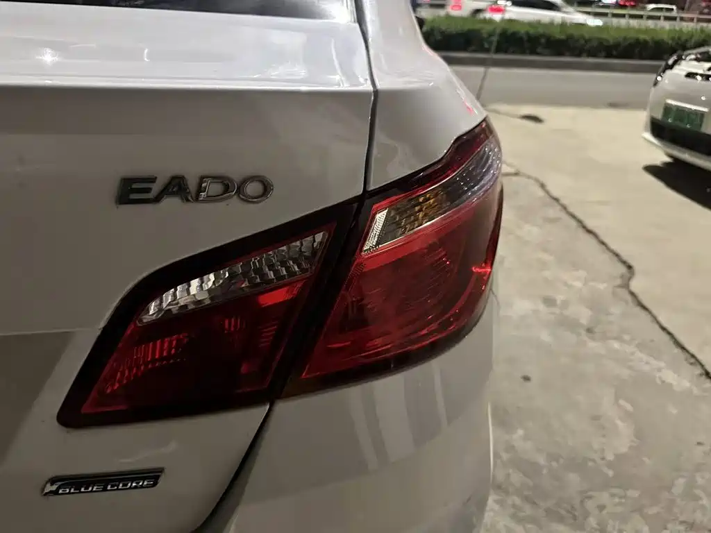 Eado 2015 1.6L manual luxury model National V купить на сайте DeffCars