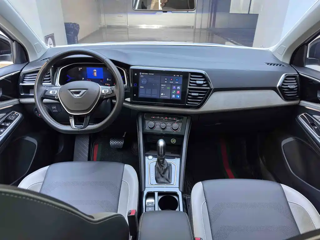 Jetta VS7 2023 280TSI automatic high-gloss enjoyment version купить на сайте DeffCars