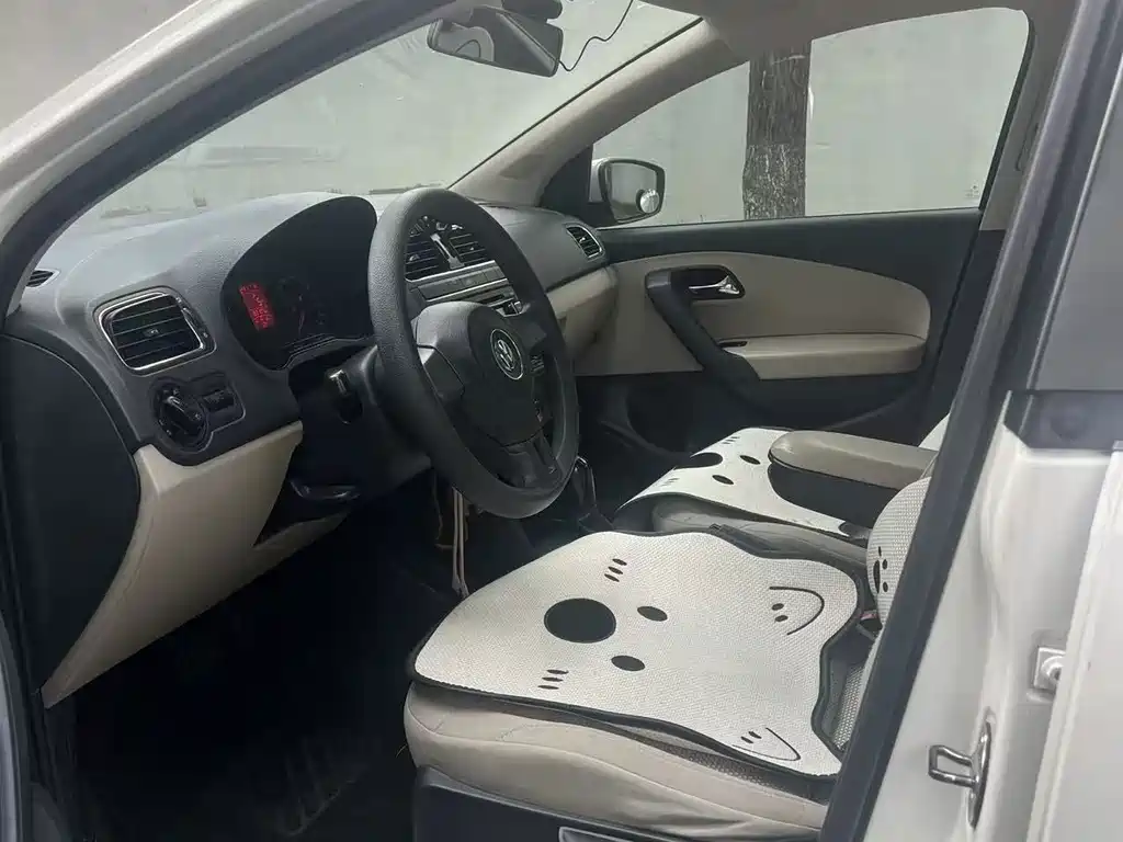 Polo 2013 1.4L automatic comfort version купить на сайте DeffCars