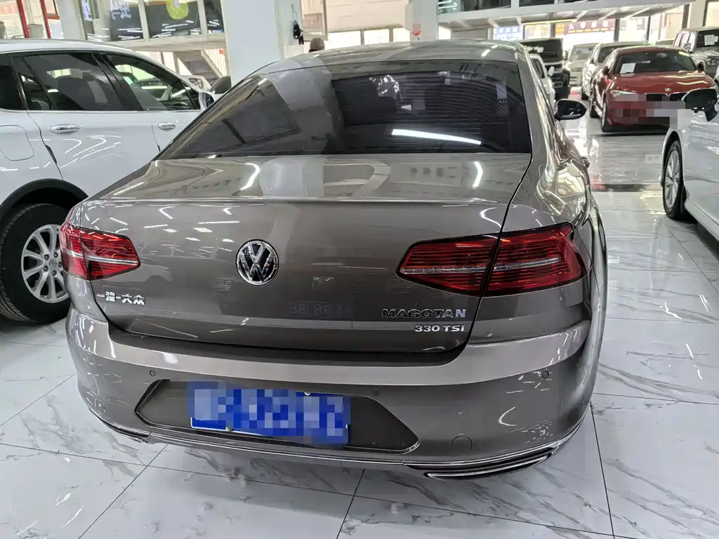 Magotan 2018 330TSI DSG luxury model купить на сайте DeffCars