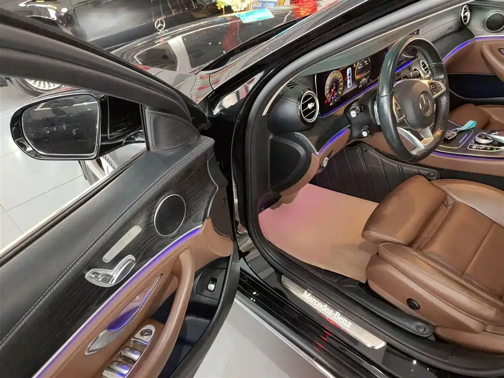 Mercedes-Benz E-Class 2018 E 200 L Sports купить на сайте DeffCars