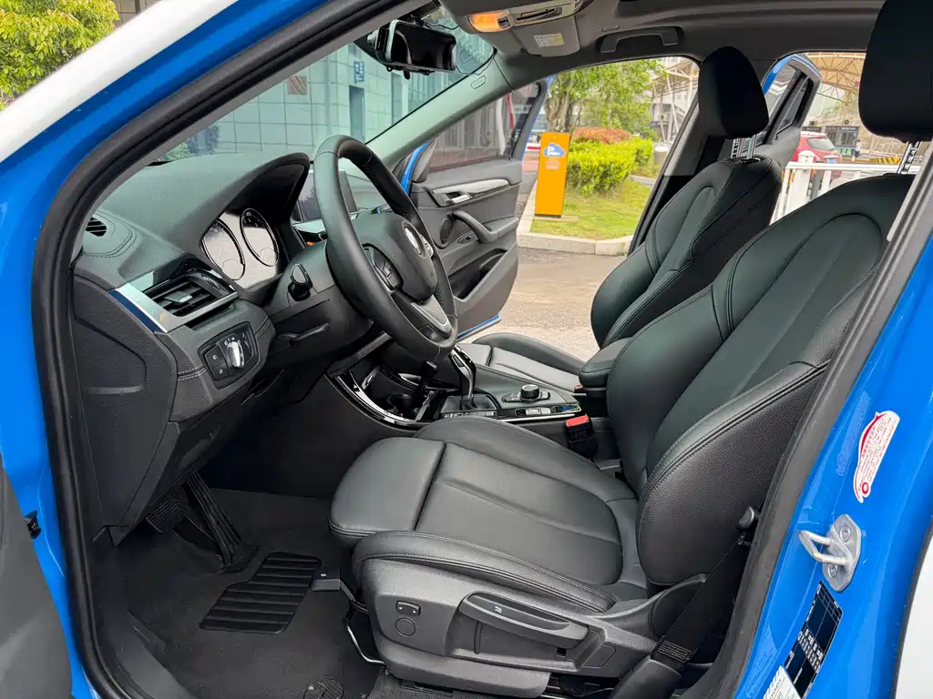 BMW X2 imported 2019 sDrive20i M off-road package National VI купить на сайте DeffCars
