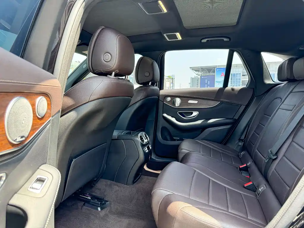 Mercedes-Benz GLC 2020 facelift GLC 300 L 4MATIC luxury model купить на сайте DeffCars