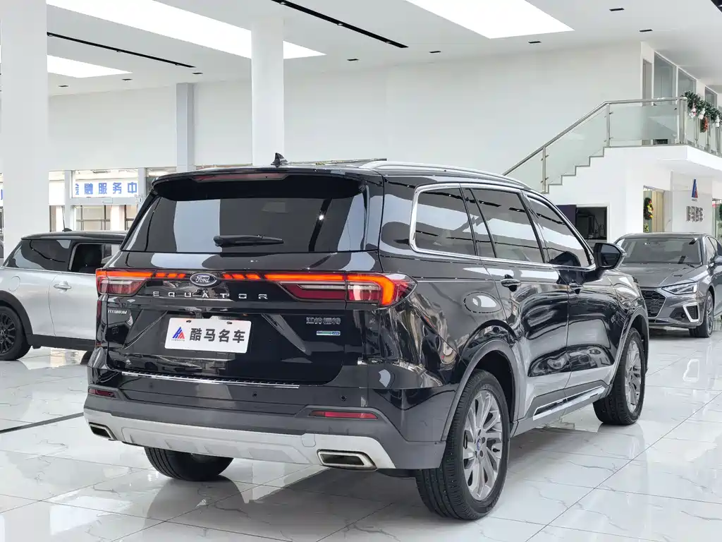 Lingyu 2021 EcoBoost 225 platinum collar type 6 seats купить на сайте DeffCars
