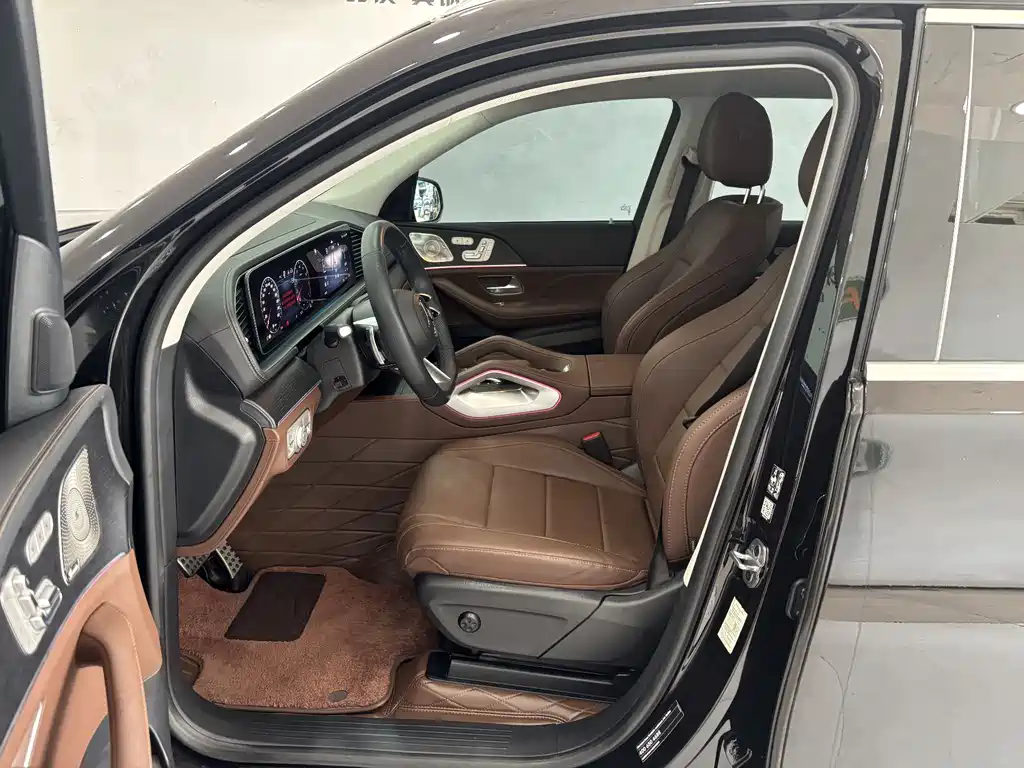 Mercedes-Benz GLS 2024 GLS 450 4MATIC Fashion Model купить на сайте DeffCars