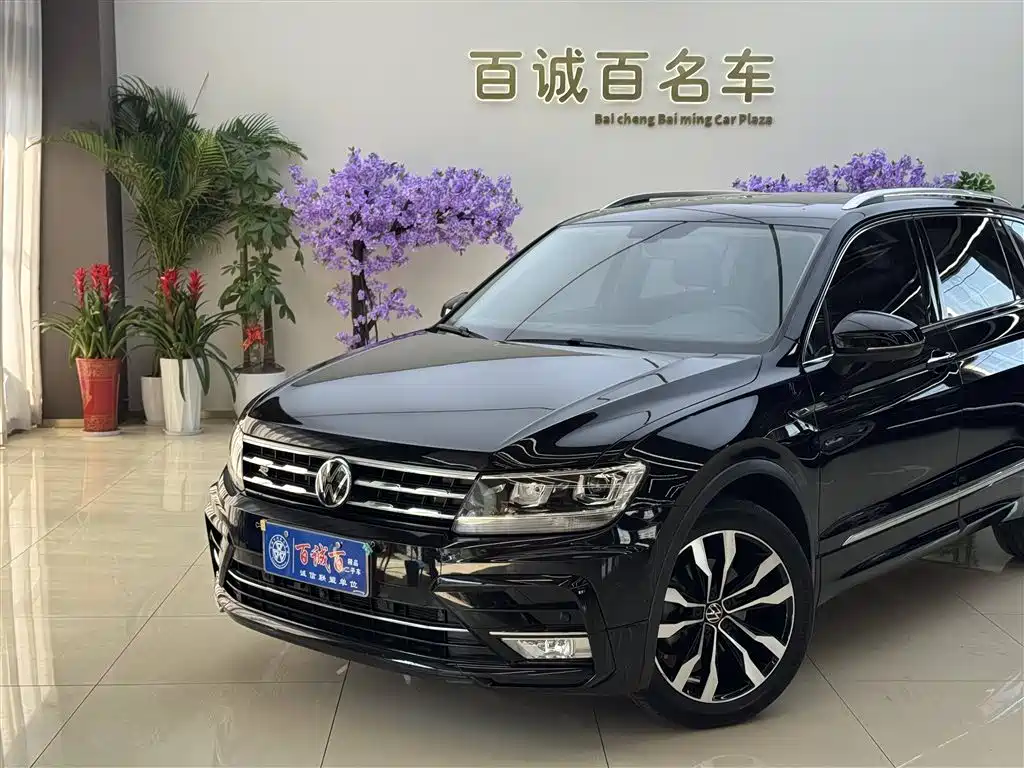 Tiguan L 2021 330TSI automatic two-wheel drive R-Line version купить на сайте DeffCars