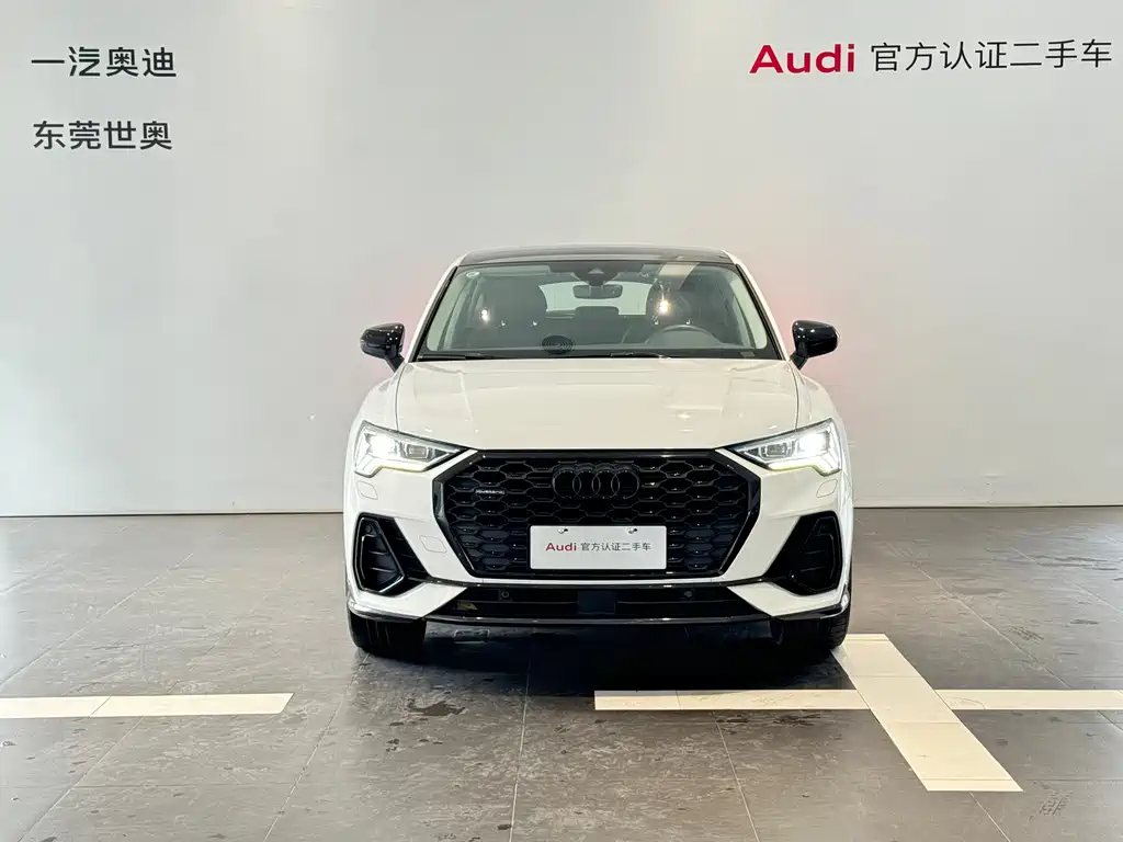 Audi Q3 Sportback 2023 45 TFSI quattro fashionable model купить на сайте DeffCars