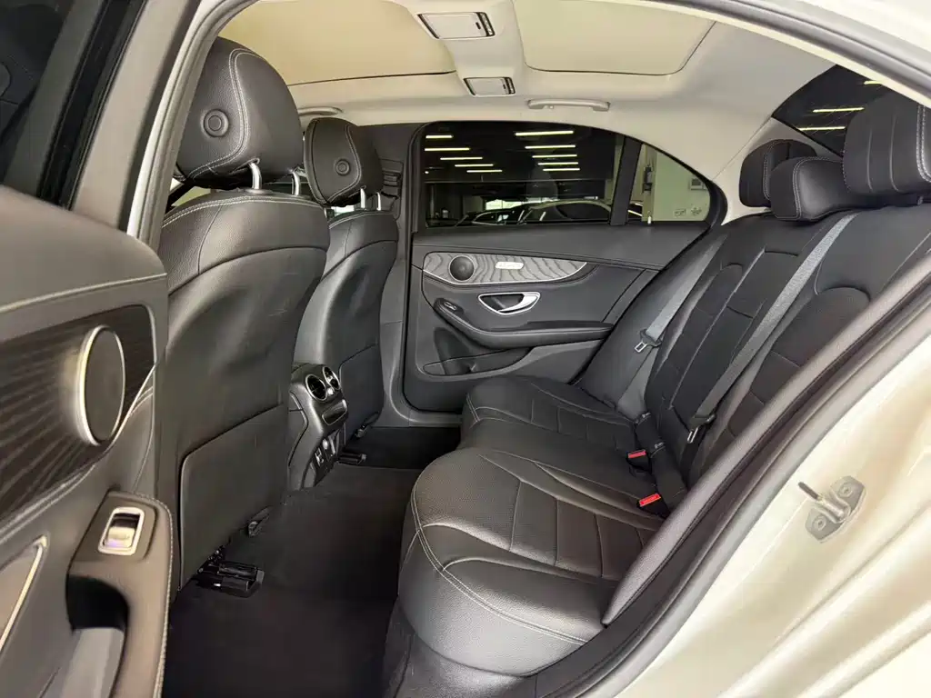 Mercedes-Benz C-Class 2020 facelift C 260 L sports version купить на сайте DeffCars