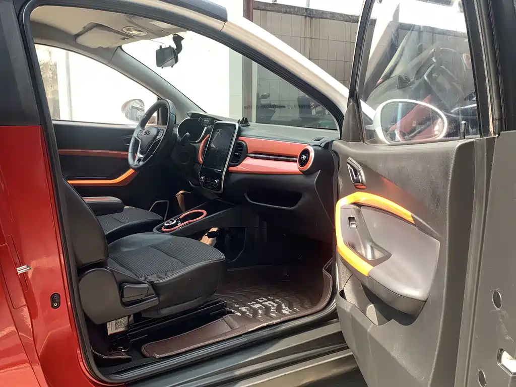 Little Ant 2019 4-seater Smart Edition 35kWh купить на сайте DeffCars