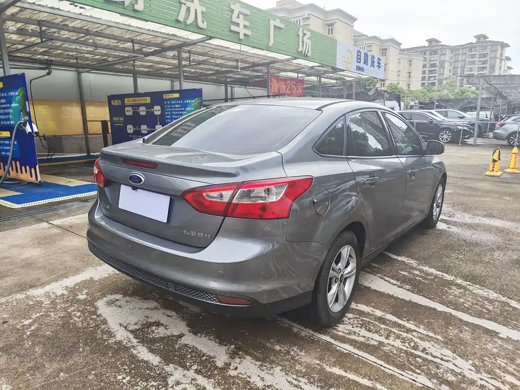 Focus 2012 sedan 1.6L automatic fashion model купить на сайте DeffCars