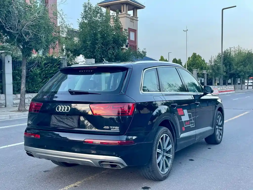 Audi Q7 2016 45 TFSI Technology купить на сайте DeffCars