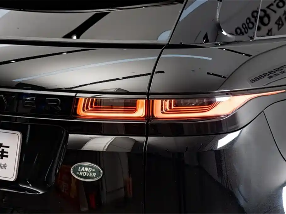 Range Rover Evoque 2023 Evoque L 249PS Corinthian Bronze Special Edition купить на сайте DeffCars