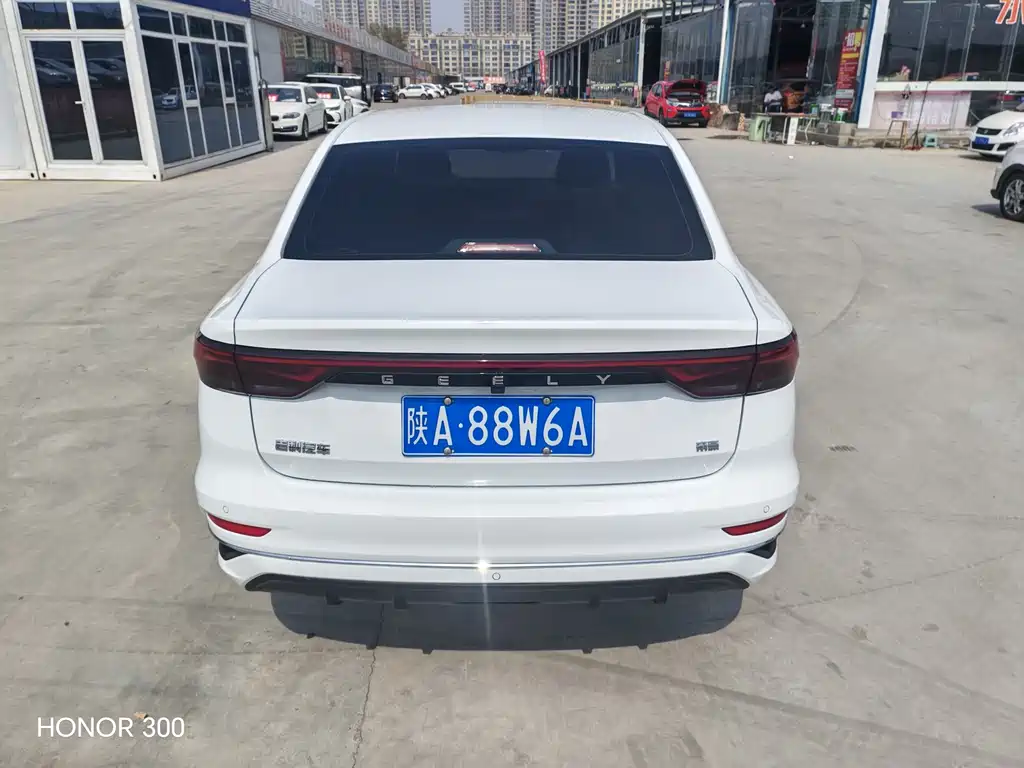 Emgrand 2023 4th Generation Champion Edition 1.5L CVT Premium Type купить на сайте DeffCars
