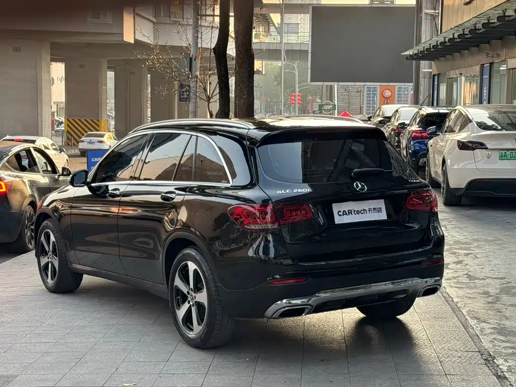 Mercedes-Benz GLC 2022 facelift second GLC 260 L 4MATIC dynamic version купить на сайте DeffCars