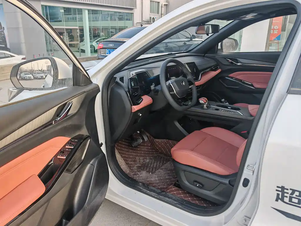 Changan X5 PLUS 2025 1.5T DCT Beyond Edition купить на сайте DeffCars