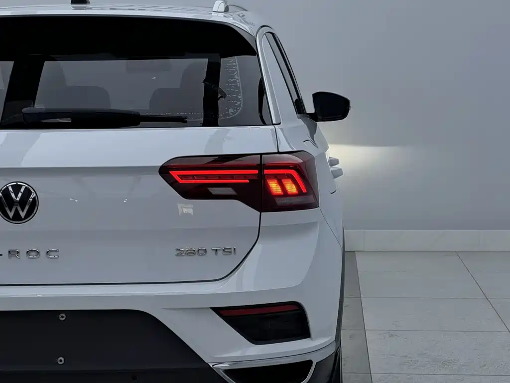 T-ROC 2021 280TSI DSG two-wheel drive comfort intelligent connected version купить на сайте DeffCars